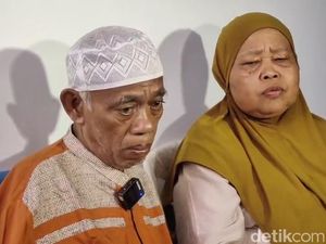 Pak Tarno Kena Tipu Rp100 Juta saat Beli Mobil Pak Tarno Kena Tipu Rp100 Juta saat Beli Mobil