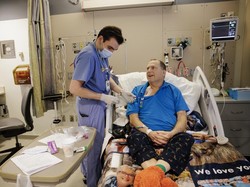 Pria AS Hidup dengan Ginjal Babi Selama 271 Hari, Endingnya Cuci Darah Lagi Pria AS Hidup dengan Ginjal Babi Selama 271 Hari, Endingnya Cuci Darah Lagi