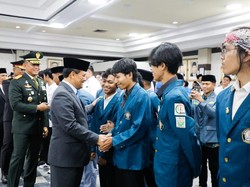 Ahmad Luthfi Ajak Pemuda Jateng Berkontribusi dalam Pembangunan Daerah Ahmad Luthfi Ajak Pemuda Jateng Berkontribusi dalam Pembangunan Daerah