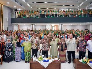 Menkop Harap Kopdes Merah Putih Bisa Contoh Koperasi di Jatim Menkop Harap Kopdes Merah Putih Bisa Contoh Koperasi di Jatim