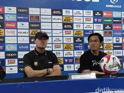 Peter de Roo Ungkap Persis Solo Goyah Lawan 10 Pemain Persib