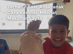 Anak-anak Gaza Bahagia Banget Lihat Makanan Layak Anak-anak Gaza Bahagia Banget Lihat Makanan Layak