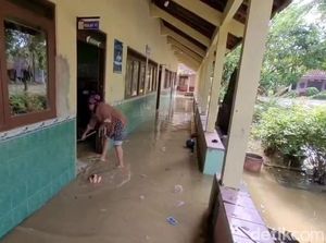 Sekolah Terendam Banjir, SD di Batangan Pati Diliburkan