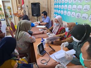 Dekat Kawasan Terpapar Radioaktif, Ratusan Warga Cikande Cek Kesehatan Dekat Kawasan Terpapar Radioaktif, Ratusan Warga Cikande Cek Kesehatan