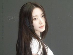Gak Perlu Filter Douyin! Shuhua i-dle Cantik Natural Gak Perlu Filter Douyin! Shuhua i-dle Cantik Natural