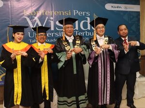 Belajar Fleksibel Terbukti Efektif, 2 Pejabat Publik Lulus Tepat Waktu Belajar Fleksibel Terbukti Efektif, 2 Pejabat Publik Lulus Tepat Waktu