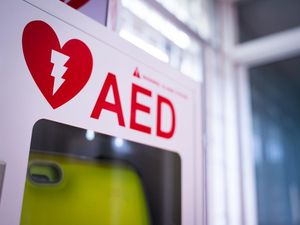 Yakin Nggak Butuh BHD? Dokter: 90 Persen Kematian Jantung Mendadak Terjadi di Luar RS Yakin Nggak Butuh BHD? Dokter: 90 Persen Kematian Jantung Mendadak Terjadi di Luar RS