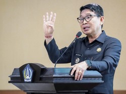 Pemkab Badung Rancang Kuliah Gratis Anak Petani, Bebas Pilih Jurusan Pemkab Badung Rancang Kuliah Gratis Anak Petani, Bebas Pilih Jurusan