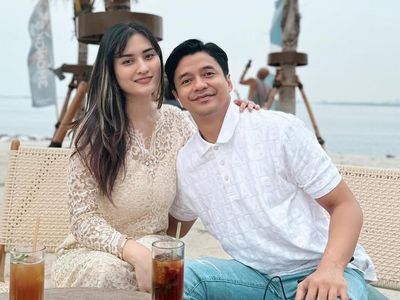 7 Potret Mesra Adly Fairuz & Angbeen Rishi, Dulu Tak Direstui Kini Gugat Cerai