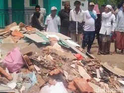 Satu Pesantren Lagi Ambruk, Kemenag Dukung Audit Infrastruktur Satu Pesantren Lagi Ambruk, Kemenag Dukung Audit Infrastruktur
