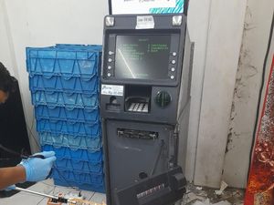 Kecanduan Judi Online, Pria di Malang Nekat Bobol ATM