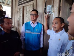 Desa Perbatasan Susah Listrik, Bahlil Target Percepatan hingga Desember 2026 Desa Perbatasan Susah Listrik, Bahlil Target Percepatan hingga Desember 2026