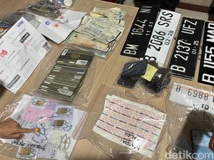 Selain Aipda AG, 3 Pecatan Polisi Ikut Curi Mobil Perwira Mabes Polri Selain Aipda AG, 3 Pecatan Polisi Ikut Curi Mobil Perwira Mabes Polri