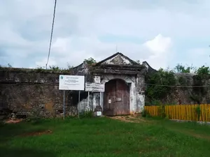 Benteng Kalimook Sumenep, Saksi Bisu Warisan VOC di Timur Madura Benteng Kalimook Sumenep, Saksi Bisu Warisan VOC di Timur Madura