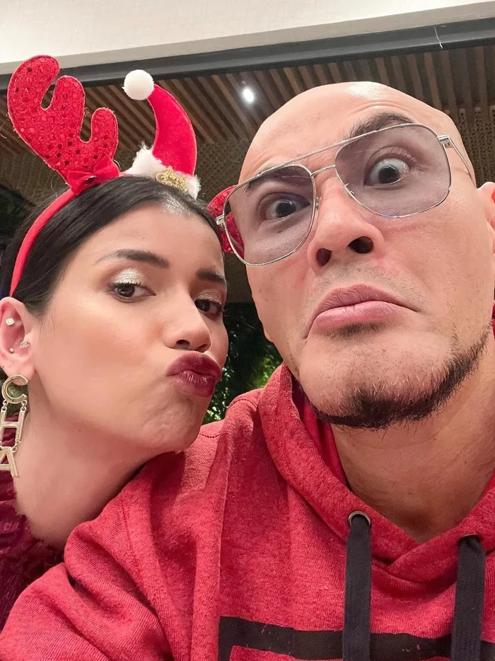 Deddy Corbuzier dan Sabrina Chairunnisa Deddy Corbuzier dan Sabrina Chairunnisa