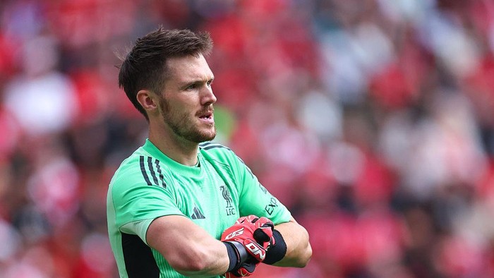 Freddie Woodman LIVERPOOL, ENGLAND - AUGUST 4: Freddie Woodman of Liverpool during the pre-season friendly match between Liverpool v Athletic Club Bilbao at Anfield on August 4, 2025 in Liverpool, England. (Photo by Robbie Jay Barratt - AMA/Getty Images)