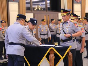 Irjen Djuhandhani Rahardjo Resmi Jabat Kapolda Sulsel