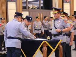 Irjen Djuhandhani Rahardjo Resmi Jabat Kapolda Sulsel