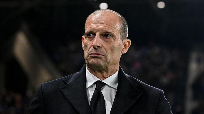 BERGAMO, ITALY - OCTOBER 28: Massimiliano Allegri of AC Milan looks before the Serie A match between Atalanta BC and AC Milan at New Balance Arena on October 28, 2025 in Bergamo, Italy. (Photo by Image Photo Agency/Getty Images)