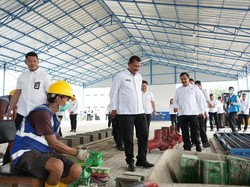 Menteri Imipas Tinjau Jawara Beton Produk Warga Binaan Lapas Tangerang