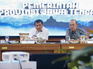 Ahmad Luthfi Minta Percepat Pengerukan Kolam Retensi Guna Atasi Banjir Ahmad Luthfi Minta Percepat Pengerukan Kolam Retensi Guna Atasi Banjir