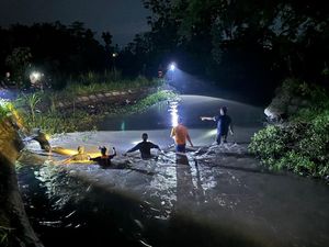 Bocah 5 Tahun di Jombang Hilang Saat Ibunya Mandi Bocah 5 Tahun di Jombang Hilang Saat Ibunya Mandi