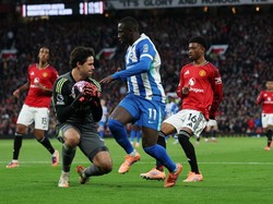 Lammens catatkan 11 penyelamatan, jadi kiper terbaik keempat soal persentase save (sejak periode dirinya bermain)  (Reuters)