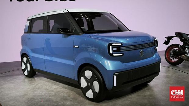 Stan Suzuki di JMS 2025 Stan Suzuki di Japan Mobility Show 2025.