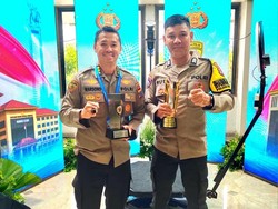 Polisi dari Perbatasan Indonesia-Malaysia Ini Raih Penghargaan Tapal Batas Polisi dari Perbatasan Indonesia-Malaysia Ini Raih Penghargaan Tapal Batas