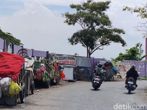 Cegah Sampah Liar, DLHK Sidoarjo Pasang 15 CCTV & Bentuk Satgas Pemantau Cegah Sampah Liar, DLHK Sidoarjo Pasang 15 CCTV & Bentuk Satgas Pemantau