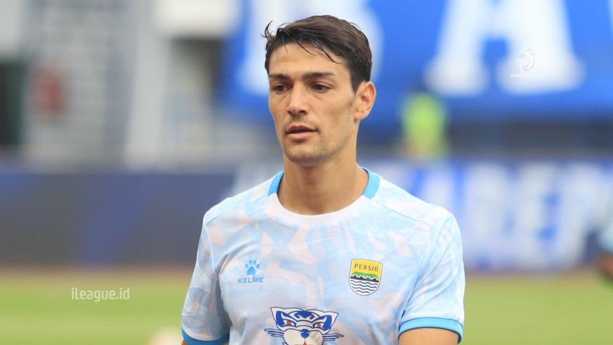 Federico Barba menegaskan Persib Bandung akan menjalani laga berat melawan PSM Makassar. (Foto: Dok. Ileague)