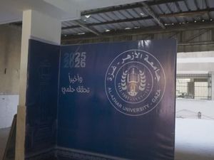 Video: Universitas Al-Azhar di Gaza Sambut Kedatangan Mahasiswa Baru Video: Universitas Al-Azhar di Gaza Sambut Kedatangan Mahasiswa Baru
