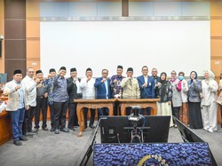 HNW Apresiasi Penurunan Biaya Haji 2026, Minta Layanan Ditingkatkan