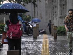 Waspada! Ada Potensi Cuaca Ekstrem di Jakarta dalam 25 Hari ke Depan
