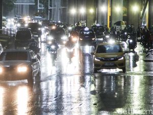 Video: Respons BMKG soal Air Hujan di Jakarta Mengandung Mikroplastik