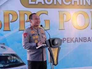 Komitmen Dukung MBG Aman Berkualitas, Kapolda Resmikan SPPG Polda Riau 2 Komitmen Dukung MBG Aman Berkualitas, Kapolda Resmikan SPPG Polda Riau 2