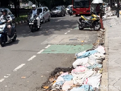 Video Kata Warga Soal Bekas Galian di Tebet yang Tak Kunjung Tuntas