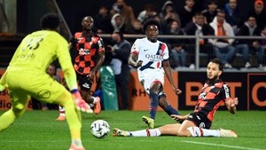 PSG vs Lorient Berakhir Imbang 1-1 PSG vs Lorient Berakhir Imbang 1-1
