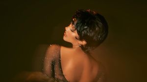 Potret Marion Jola Disebut Mirip Rihanna, Cantik Gak Ada Obat!