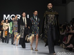 Punk Hingga Glamor, Ketika Tenun Diolah 4 Desainer Mitra CTI di JFW 2026