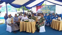 Takalar Pamer Hasil Panen Raya Rumput Laut Punaga di Hadapan Presiden Takalar Pamer Hasil Panen Raya Rumput Laut Punaga di Hadapan Presiden