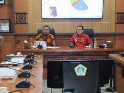 Bupati Gresik Dorong Subsidi Pupuk SP-36 untuk Tingkatkan Hasil Tambak Bupati Gresik Dorong Subsidi Pupuk SP-36 untuk Tingkatkan Hasil Tambak
