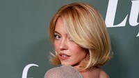 Sydney Sweeney Dikritik, Pakai Naked Dress di Acara Pemberdayaan Perempuan Sydney Sweeney Dikritik, Pakai Naked Dress di Acara Pemberdayaan Perempuan