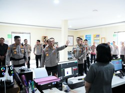 Wakapolri Tinjau Program Pamapta Polda Bali di Polresta Denpasar Wakapolri Tinjau Program Pamapta Polda Bali di Polresta Denpasar