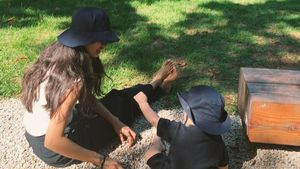 7 Potret Anak Jung Woo Sung dan Moon Gabi, Dibesarkan Ibunya Sendirian