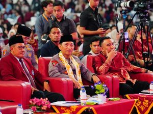 Kapolri Ajak Mahasiswa Berkontribusi Jaga Keamanan, Wujudkan Stabilitas Kamtibmas Kapolri Ajak Mahasiswa Berkontribusi Jaga Keamanan, Wujudkan Stabilitas Kamtibmas