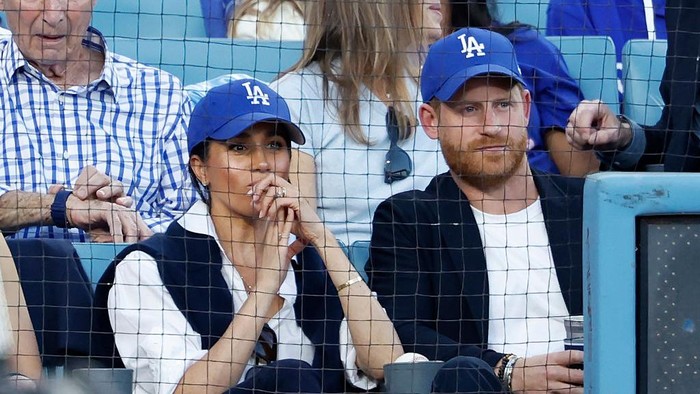 Pangeran Harry dan Meghan Markle menghadiri pertandingan baseball di Los Angeles, California