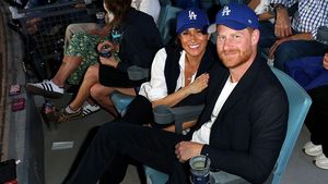 Foto: Meghan Markle Nonton Pertandingan Bisbol, Makeup Full Jadi Sorotan