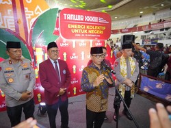 Menteri Yandri Susanto Ajak Mahasiswa Bangun Desa Menteri Yandri Susanto Ajak Mahasiswa Bangun Desa