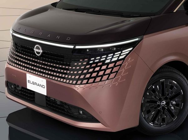 Nissan Elgrand Comeback!